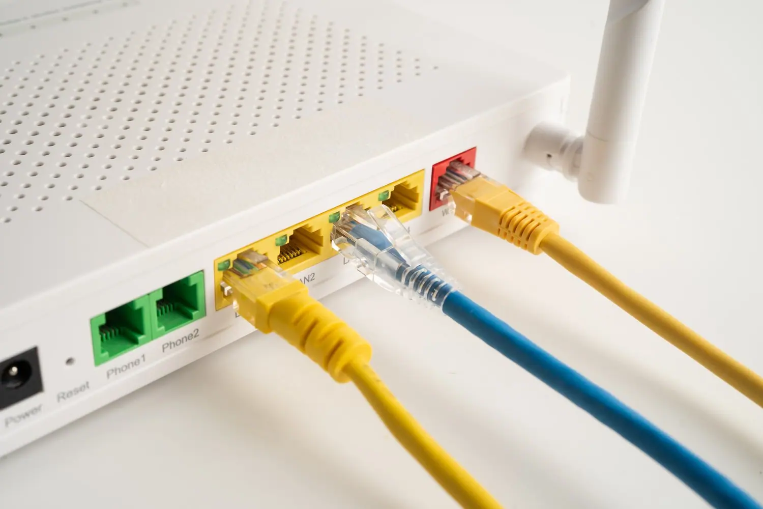Konfiguracja sieci guest WiFi z izolacją klientów