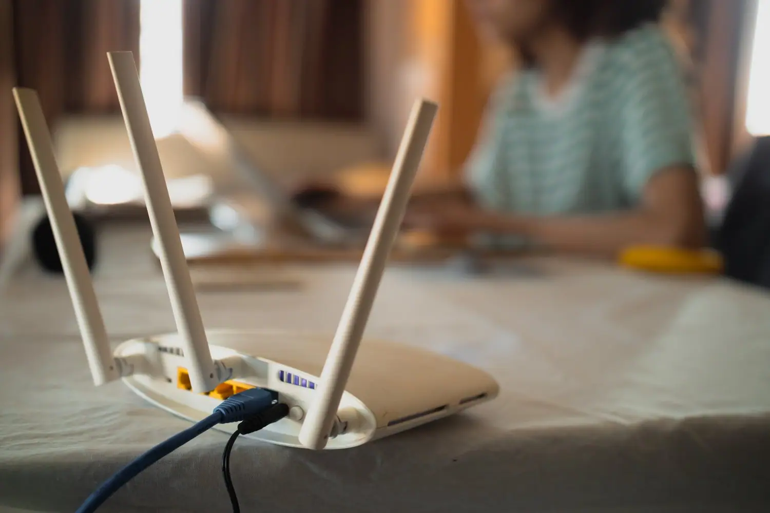 Optymalizacja transmisji multimedialnej w sieciach WiFi