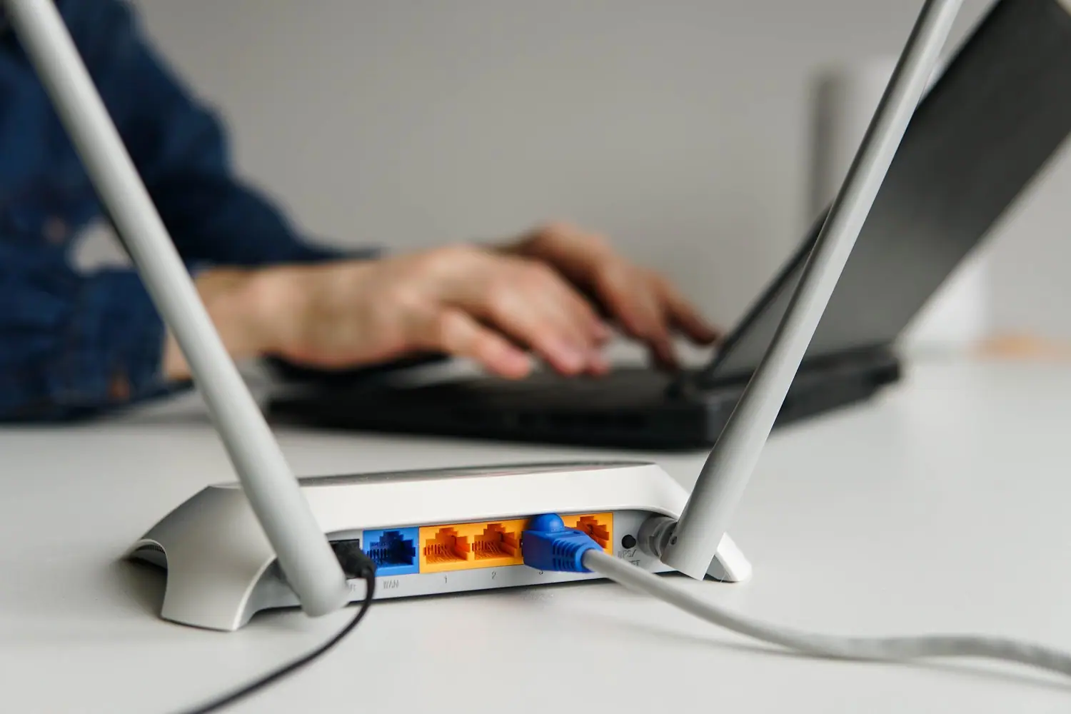 Co oznaczają nazwy sieci WiFi 2.4GHz i 5GHz - różnice i zastosowanie